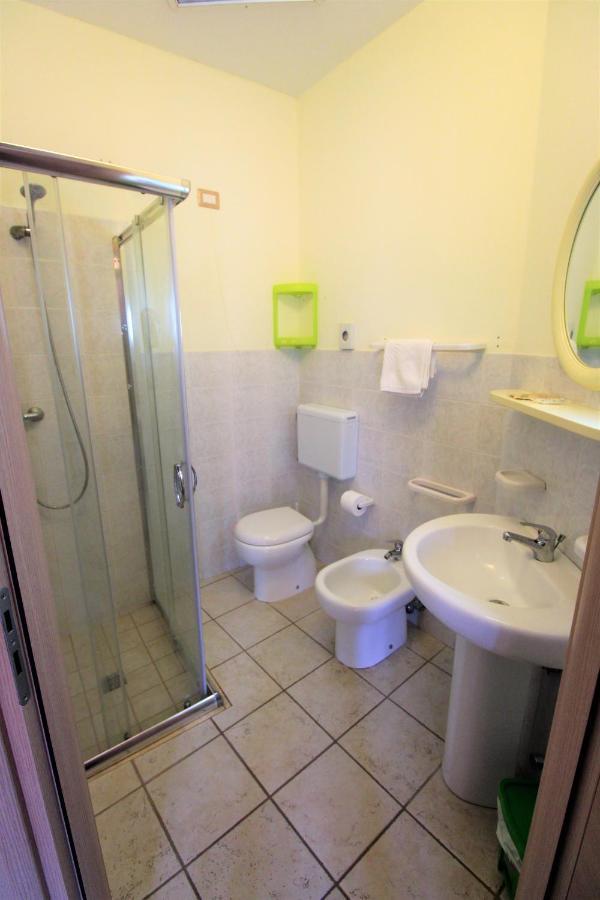 B&B Scoglio Di Pirro Climatizzato A 150 M Dalle Spiagge Salentine Torre San Giovanni Ugento Exterior foto